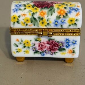 NOT AVAILABLE!!! Floral Porcelain Trinket Box with Gold Accents